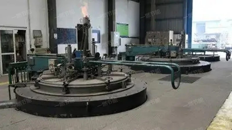 Quenching well type quenching furnace