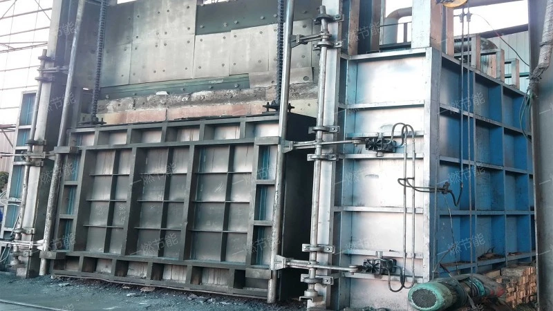Regenerative gas chamber furnace