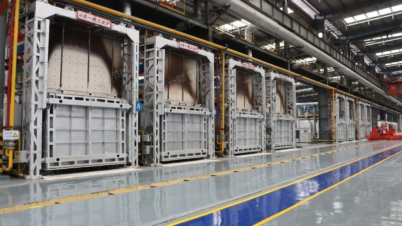 Double chamber tempering furnace