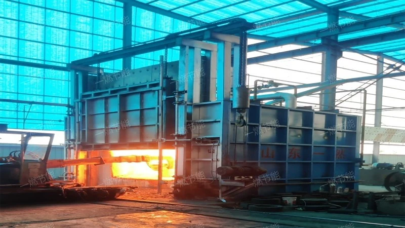 Energy saving and environmentally friendly tubular heating furnace